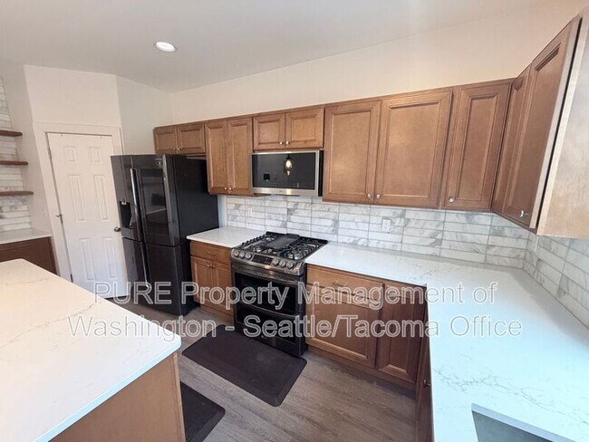 Building Photo - 1725 SW 346th Pl