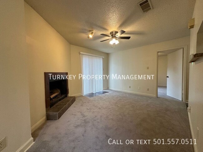 Building Photo - 418 Shadow Oaks Dr