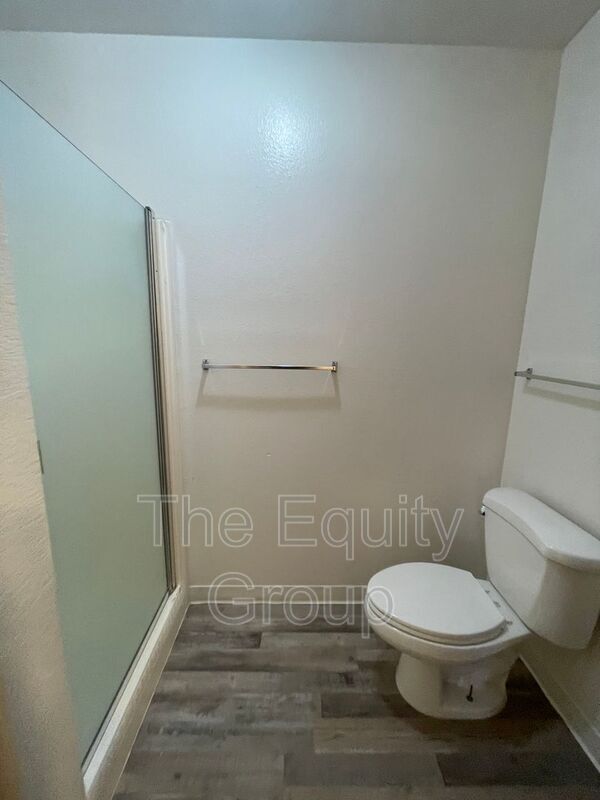 Building Photo - 2023 S Pinkham St