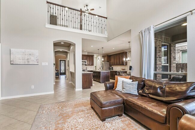 Building Photo - 29019 Blue Finch Ct
