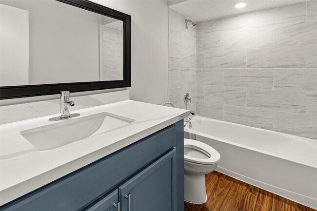 Building Photo - 9639 Springview Ln