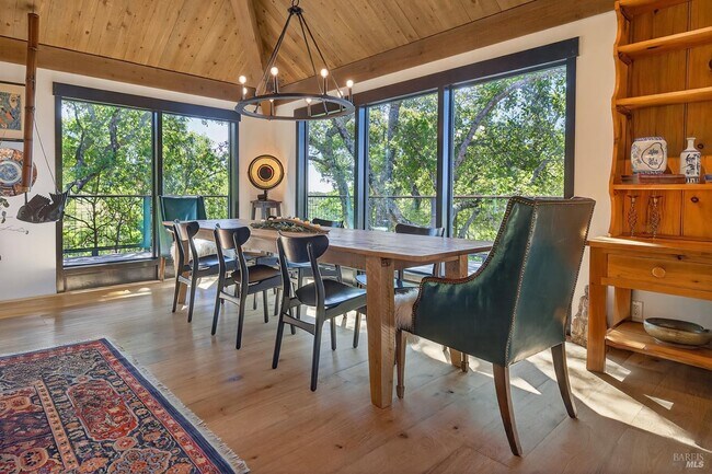 Building Photo - 3662 Lovall Valley Rd