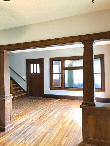 Main floor living/dining room. Open floor plan. - 816 3rd St SE
