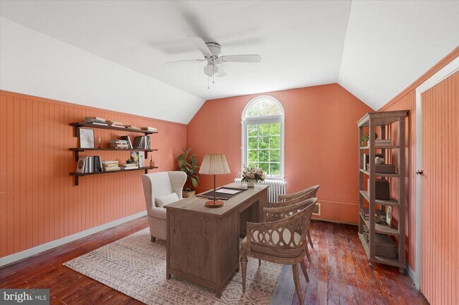 Building Photo - 4613 Langdrum Ln