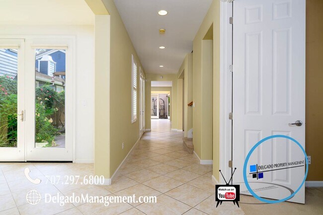 Building Photo - Mare Island! Large gorgeous home available now!