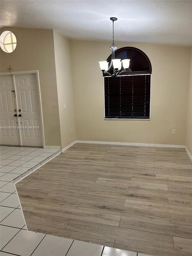 Building Photo - 14222 SW 25th Terrace