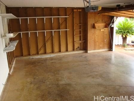 Building Photo - 91-1045 Koka St