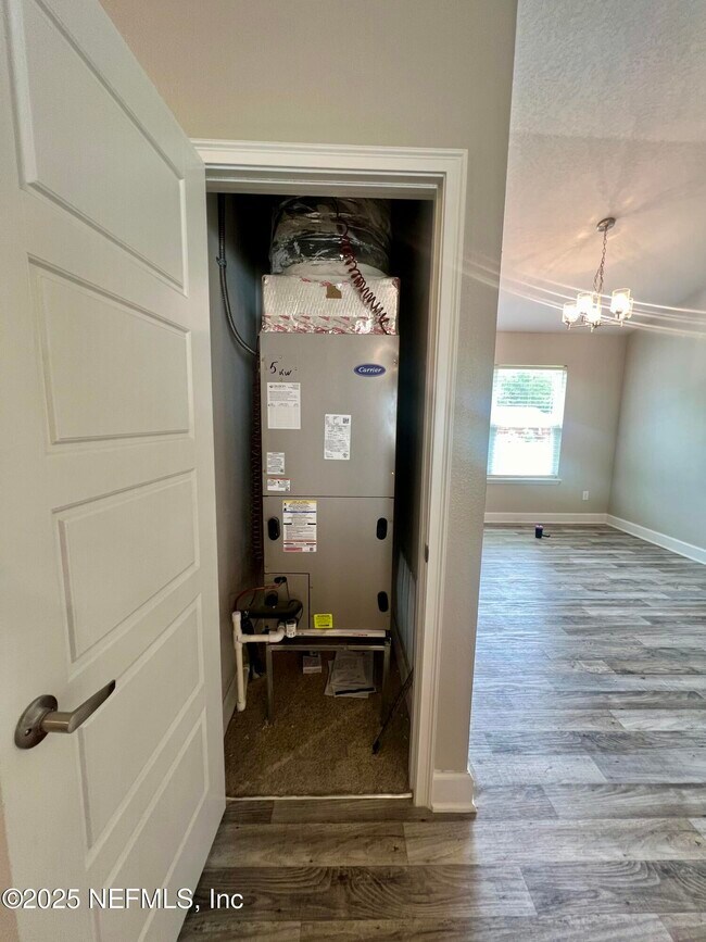 Building Photo - 7811 Oklahoma St