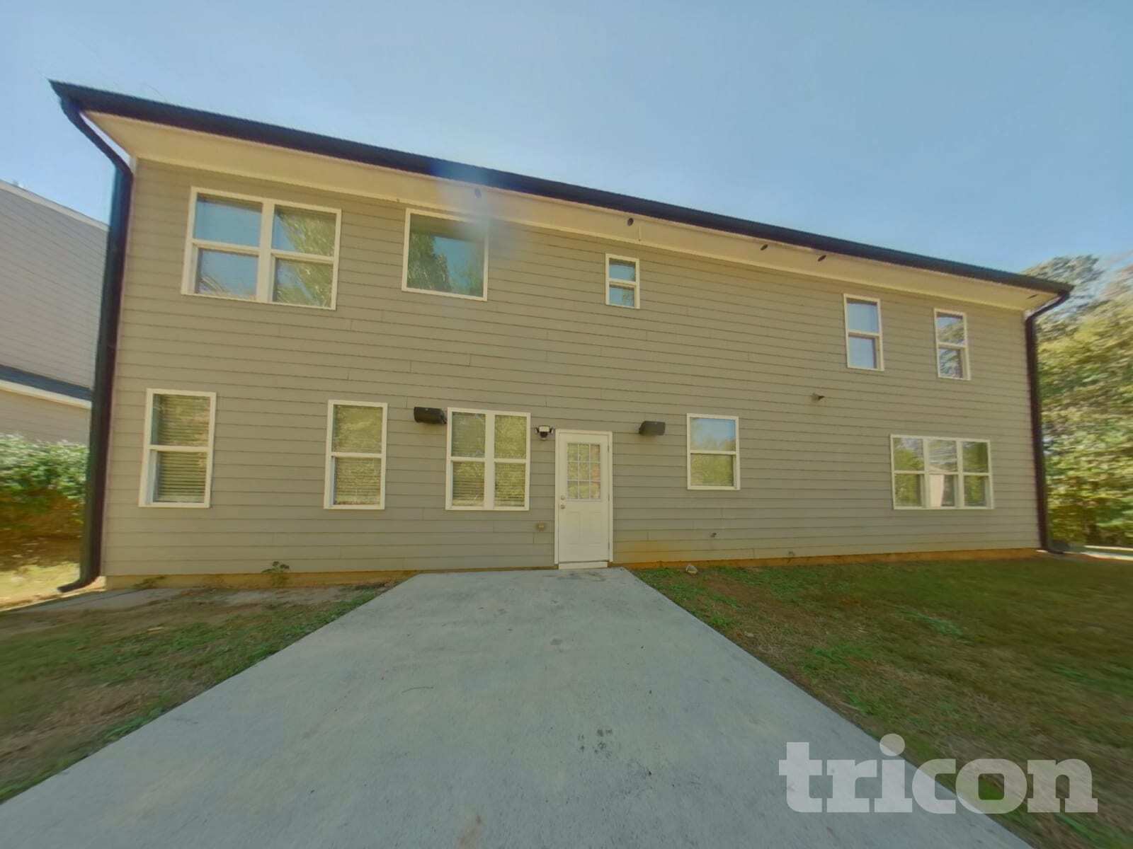 Building Photo - 808 Wade Farm Dr