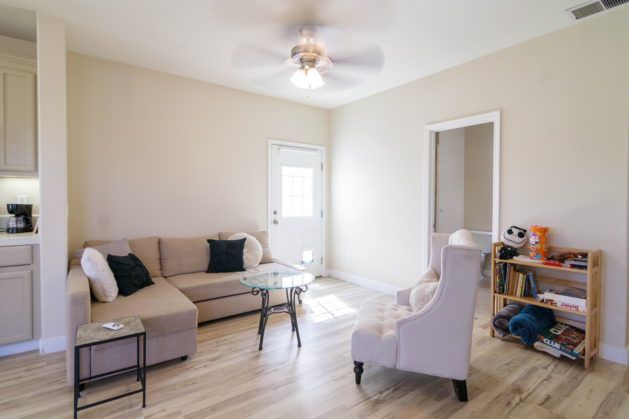 Building Photo - 171 Fennel Ct