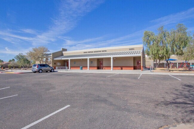 Building Photo - 18024 W Maui Ln