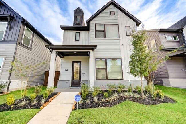 Primary Photo - 11718 Cibolo Cyn Rd