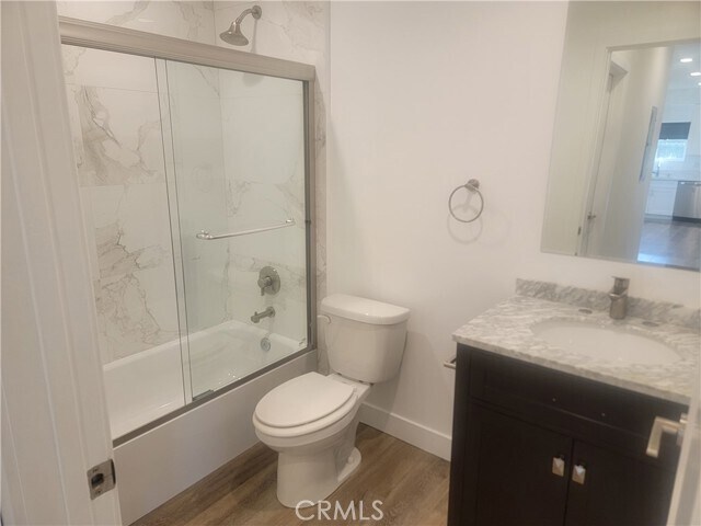 Building Photo - 7334 Vineland Ave