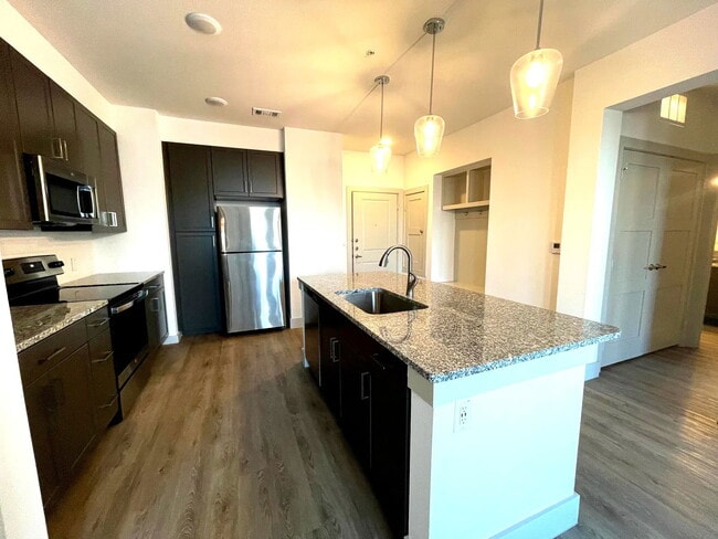 Building Photo - 4320 S Legacy Dr