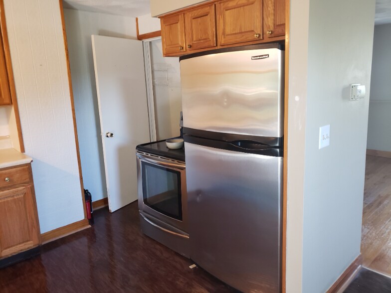 Building Photo - 71 Ranger Rd