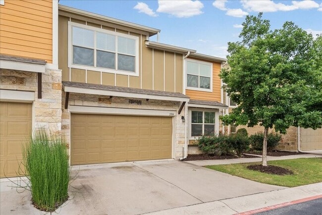 Building Photo - 516 E Slaughter Ln