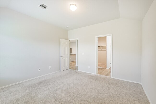 Building Photo - 2135 Twisted Cedar Ct