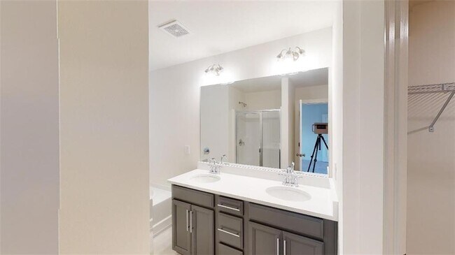 Building Photo - 2156 Arnage Dr