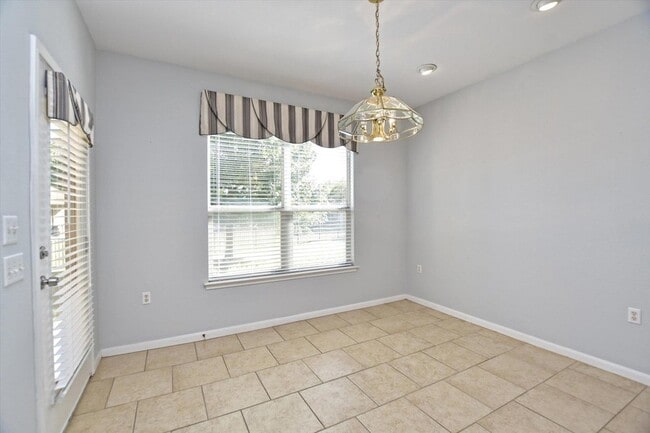 Building Photo - 117 Beautybush Trail