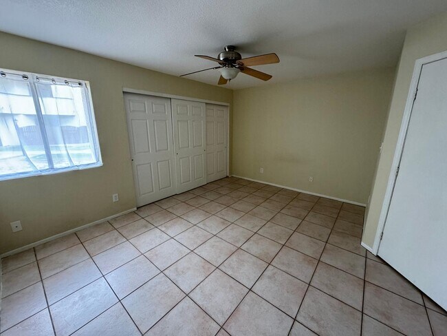 Building Photo - 16402 N 31st St