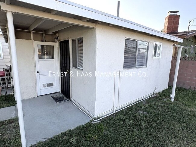 Building Photo - 15334 Orizaba Ave