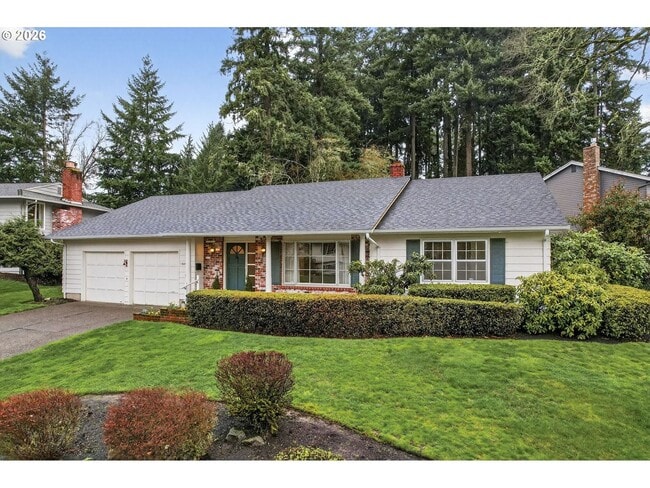 Building Photo - Peaceful 3 Bedroom Single-Level Home on Spacious Corner Lot Near Fir Grove Park