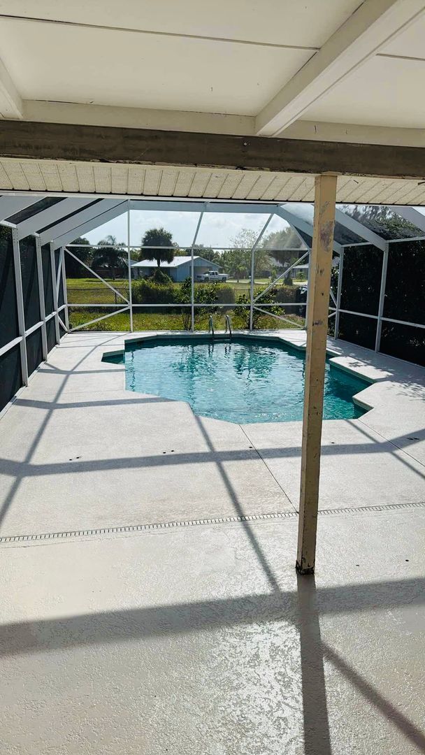 Building Photo - 3/2/1 POOL Home with Fenced Yard--Pool & Y...