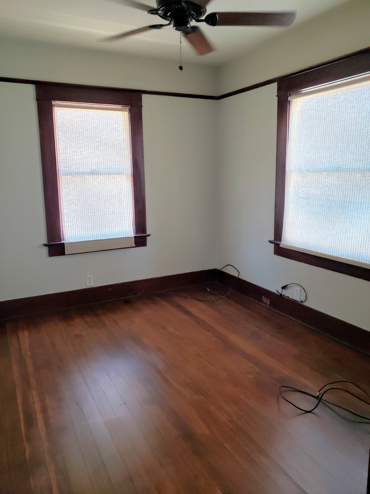 Building Photo - 495 Gaviota Ave