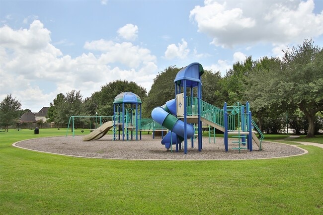 Building Photo - 13523 Harpers Bridge Dr