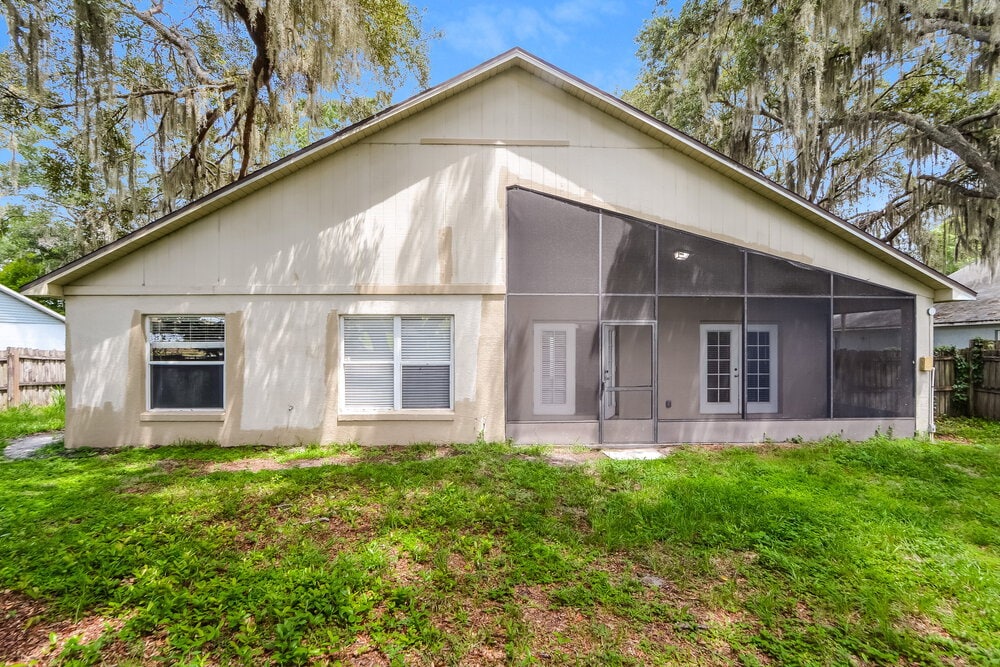Building Photo - 502 Valencia Pl Cir