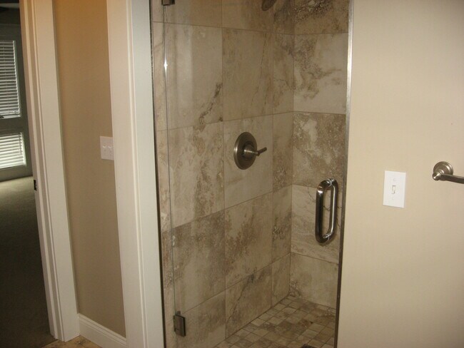 Building Photo - 538 Bimini Dr