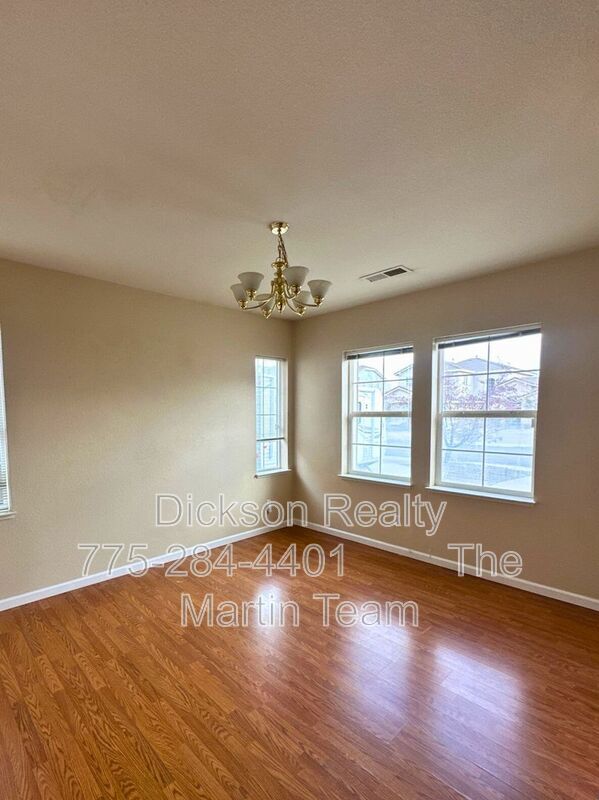 Building Photo - 7121 Crest Hill Dr