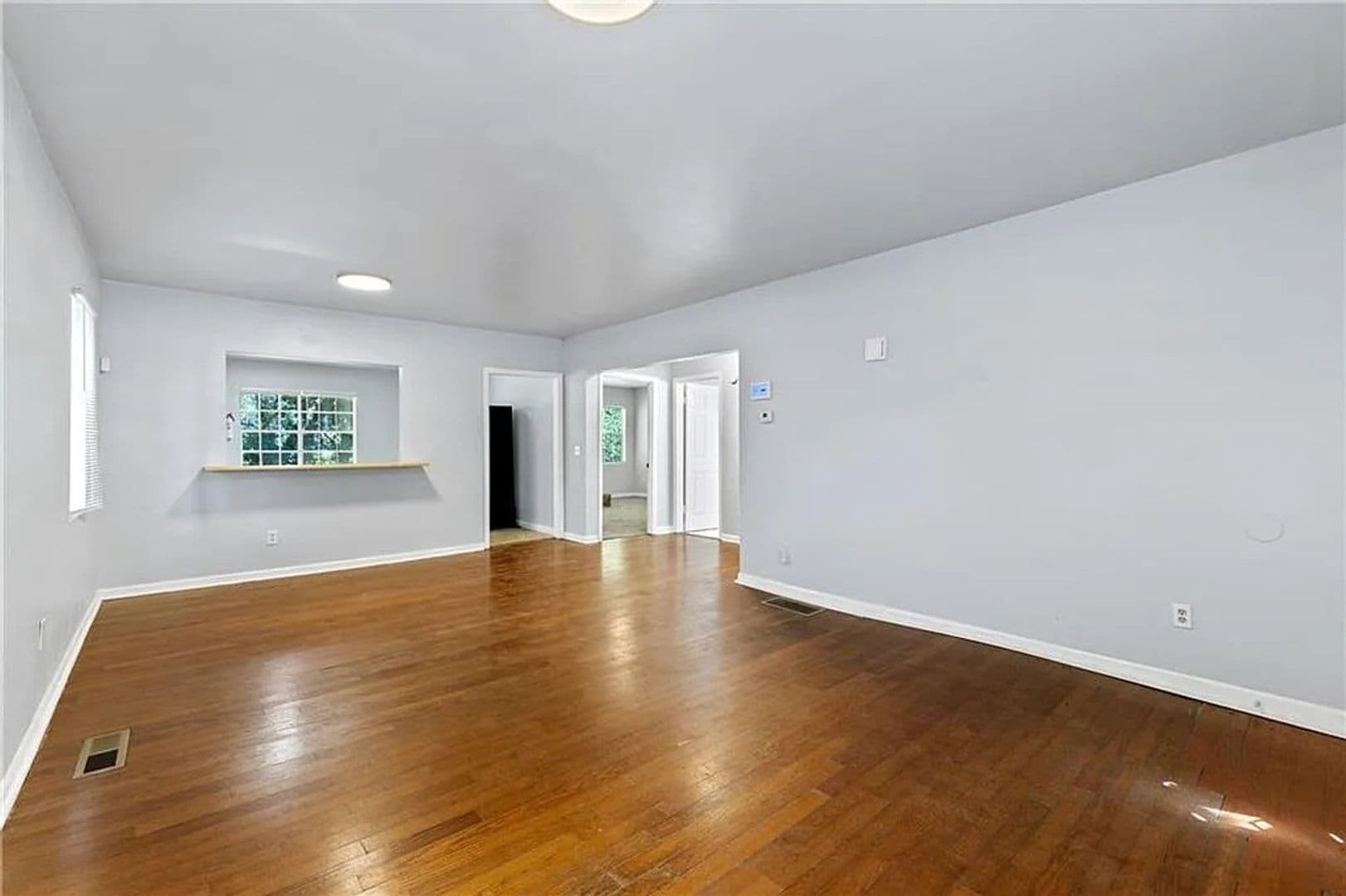 Building Photo - 1415 Eric St SE