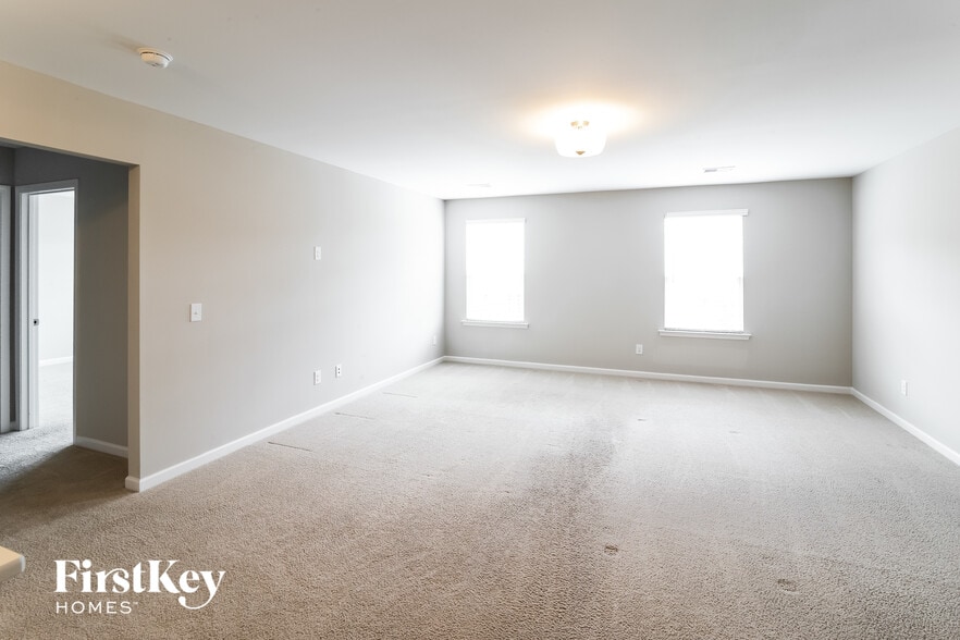 Building Photo - 331 Dunlin Dr