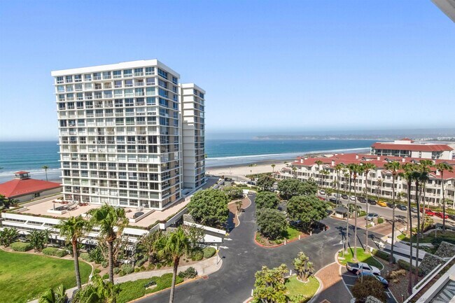 Building Photo - 1710 Avenida Del Mundo