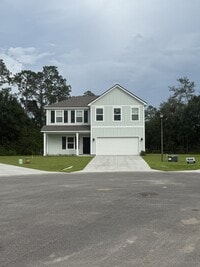 Building Photo - 13 Willow Rd