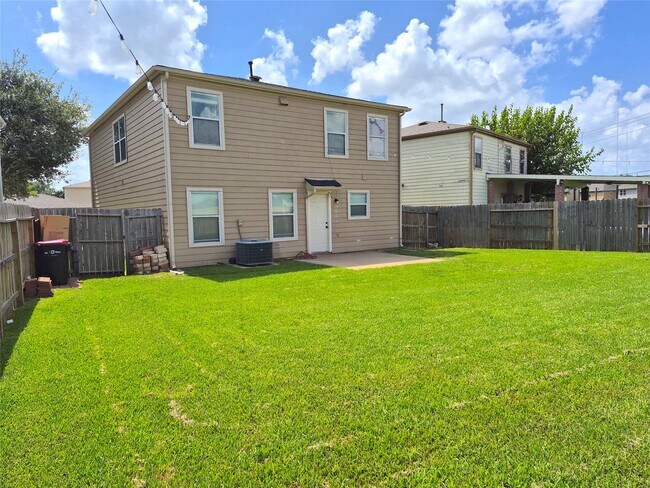 Building Photo - 3203 Becker Glen St