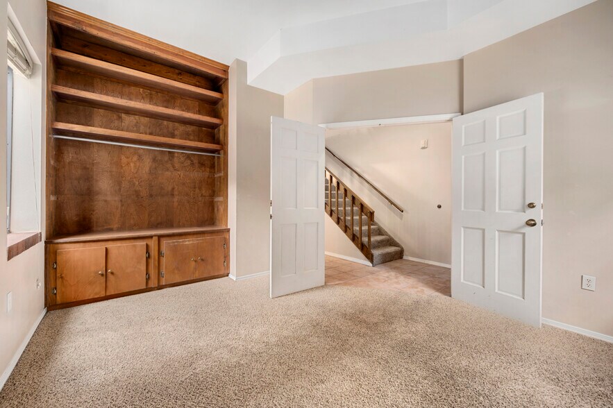 Third bedroom on the main floor - 1512 Larimer St