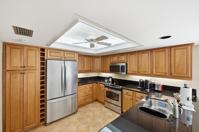 Building Photo - 6404 SE Brandywine Ct