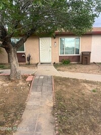 Building Photo - 443 Yale Dr