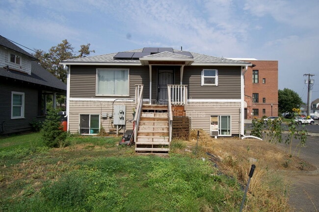Building Photo - 2816 E Everett Ave