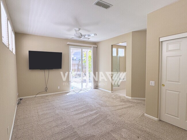 Building Photo - 961 Glide Ferry Way