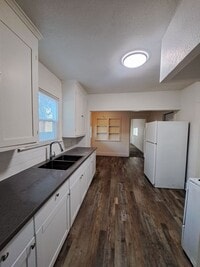 Building Photo - 956-958 N Farris
