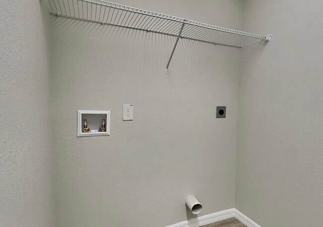 Building Photo - 3584 W Burgandy Dr