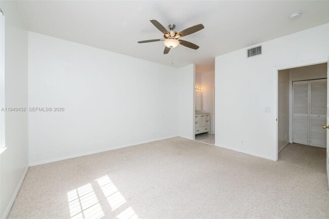 Building Photo - 1911 Madeira Dr