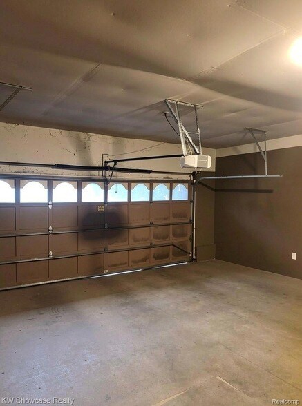 Building Photo - 5064 Far Ravine Ct