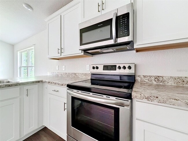 Building Photo - 187 NW 45th Loop