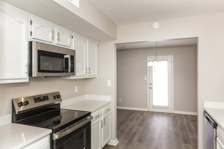 Building Photo - 3937 Candle Berry Dr