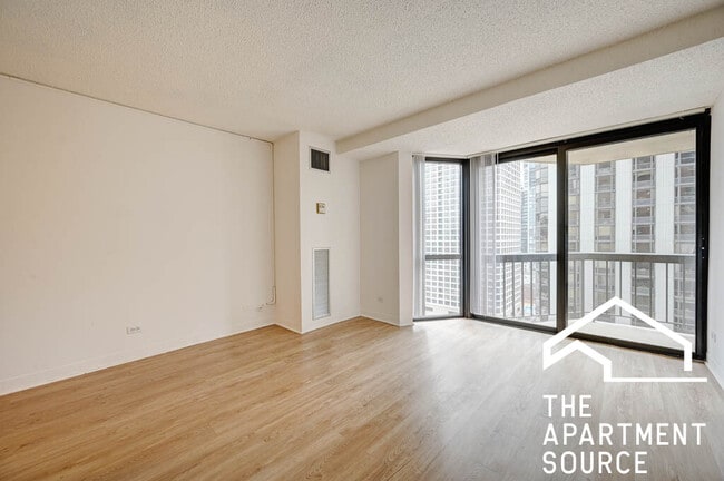 Building Photo - 1133 N Dearborn St