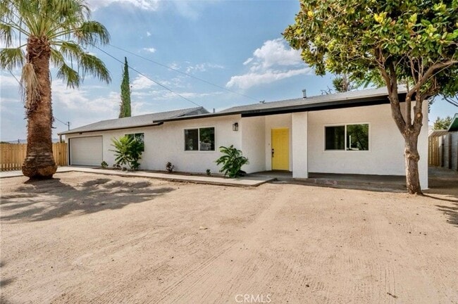 Building Photo - 56393 Coyote Trail